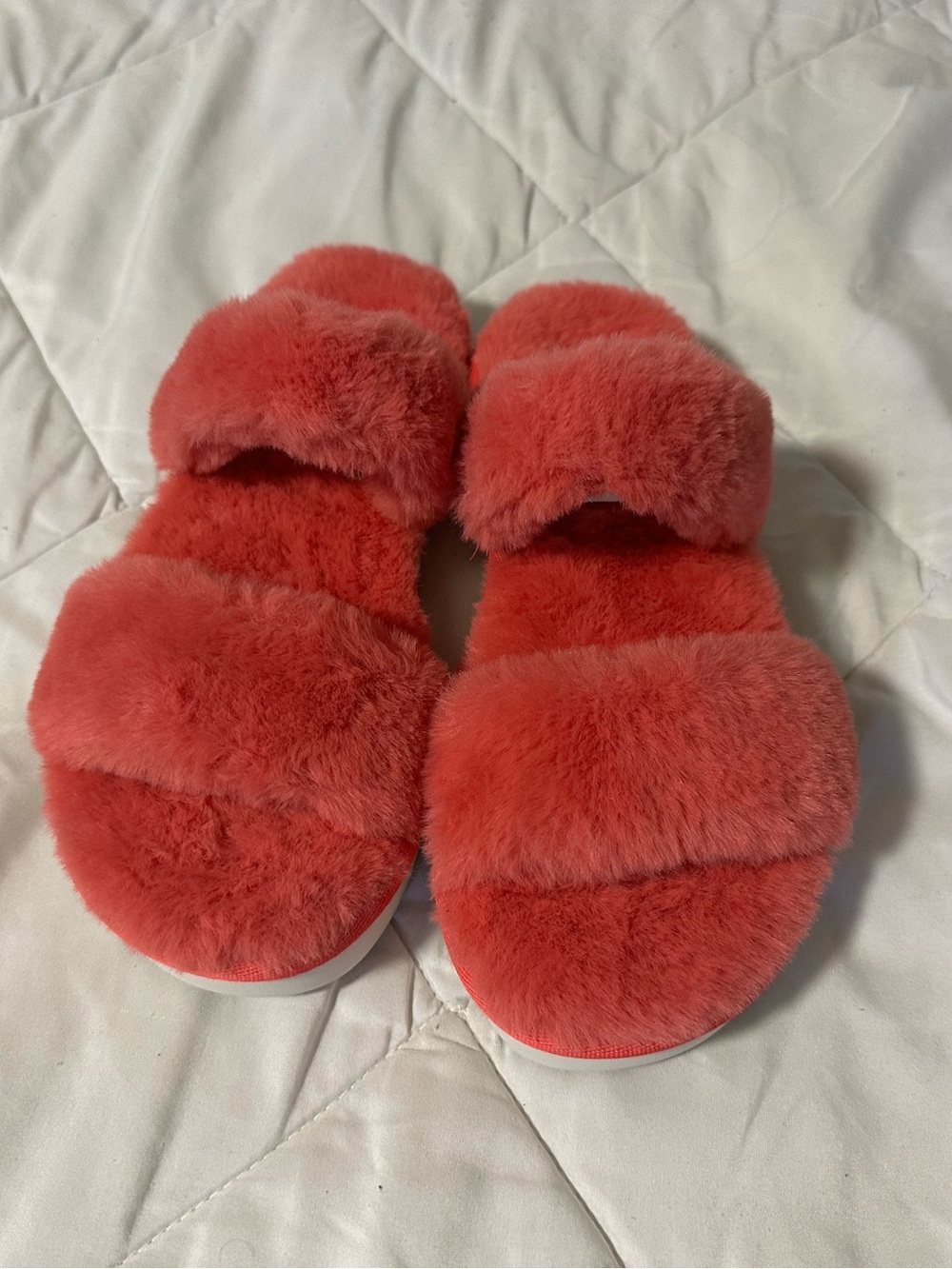 Koolaburra Coral Slide Fuzzy Shearling Slippers